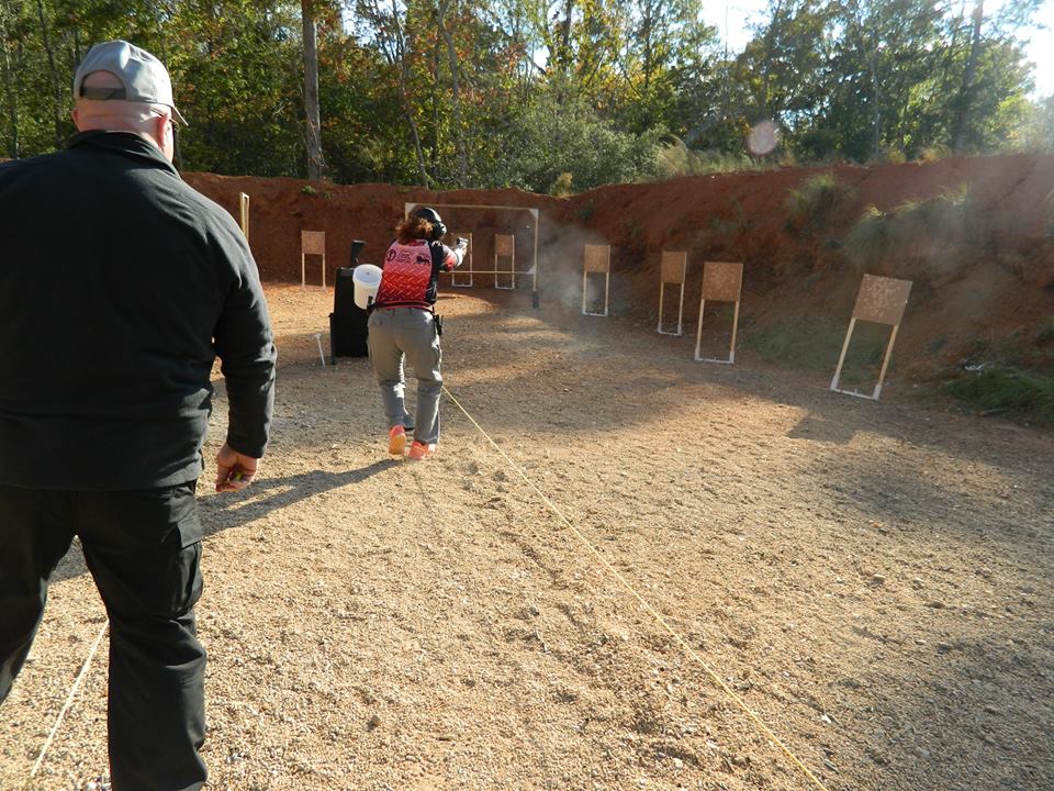 2014 Lady3Gun Shooting on the move - Stage 4